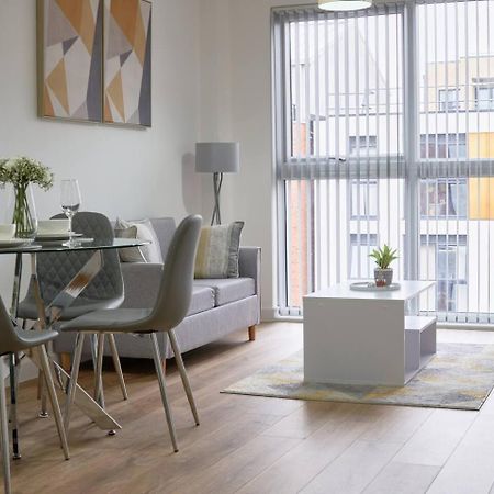 Modern Central Apartment - City Centre - Fast Wifi - Near Utilitia Arena & Icc Бірмінгем Екстер'єр фото